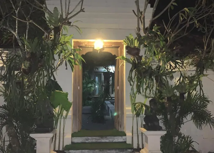 彭杜克巴鲁纳花园酒店 2* 蓝梦岛